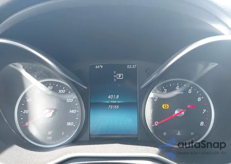 2019 Mercedes-Benz C 300 z USA, uszkodzony, nr VIN 55SWF8DB3KU319429